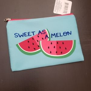Cosmetic bag